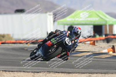 media/Oct-30-2025-Racers Edge (Thu) [[dabbdaf680]]/2-A Group/Session 2 (Turn 16)/